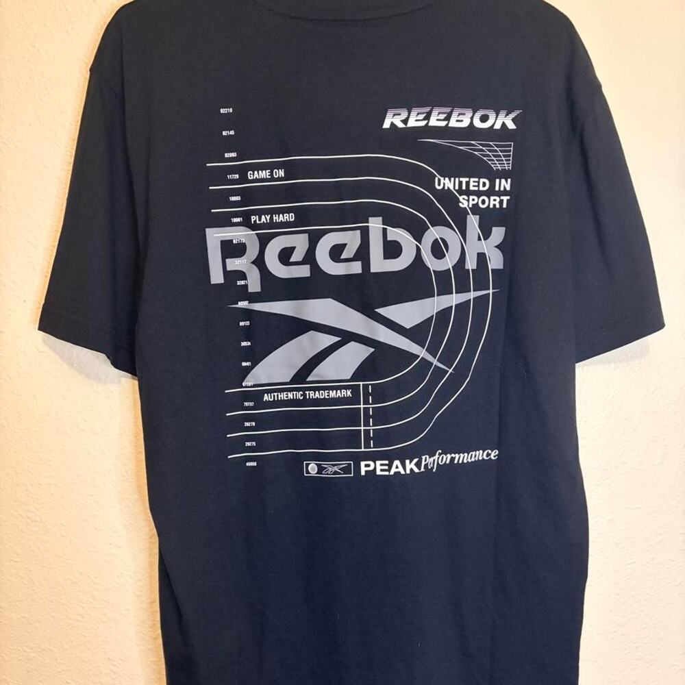 Reebok Black Cotton T-Shirt with White Graphic Size M